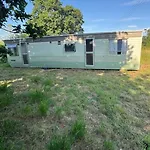 Camping Mobilhomme Prive Dans Son Jus 2 Etoiles