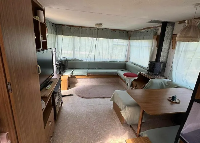 Mobilhomme Prive Dans Son Jus 2 Etoiles *