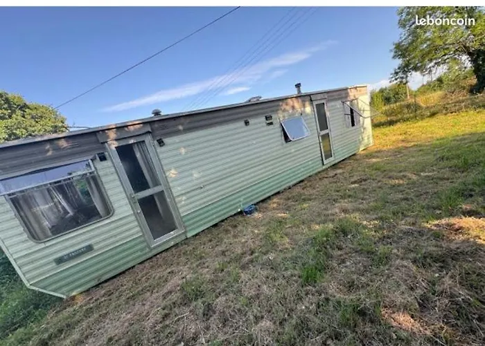 Mobilhomme Prive Dans Son Jus 2 Etoiles