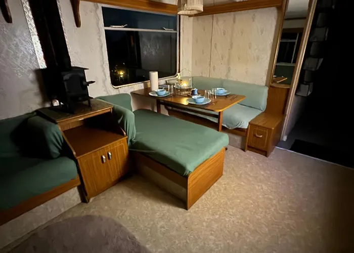 Mobilhomme Prive Dans Son Jus 2 Etoiles Кемпинг Le Plessis-Lastelle