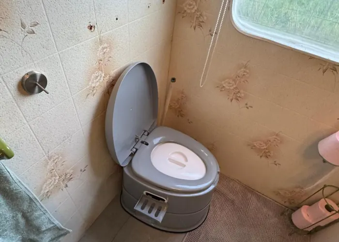 Mobilhomme Prive Dans Son Jus 2 Etoiles * Le Plessis-Lastelle