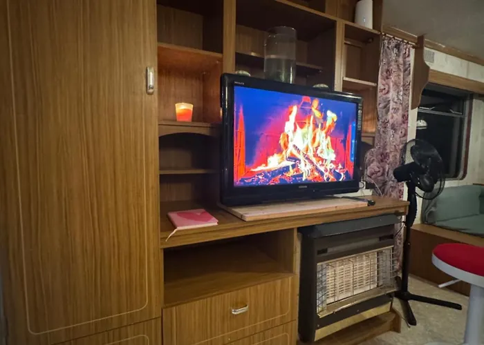 Mobilhomme Prive Dans Son Jus 2 Etoiles * Le Plessis-Lastelle